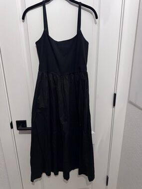 Old Navy Black Spaghetti-Strap Midi Dress